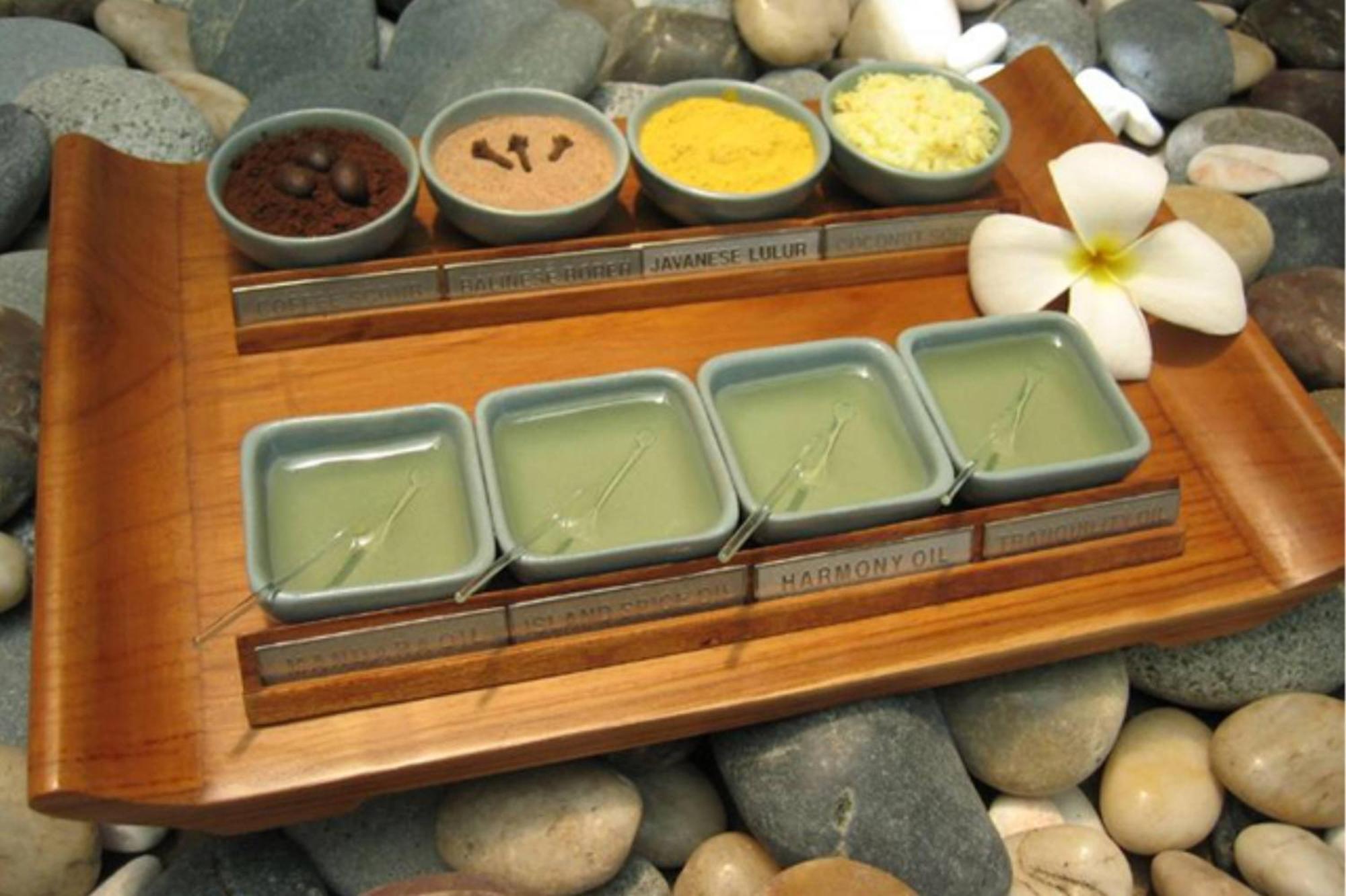 Miri Marriott Resort & Spa Exterior photo A selection of spa treatments
